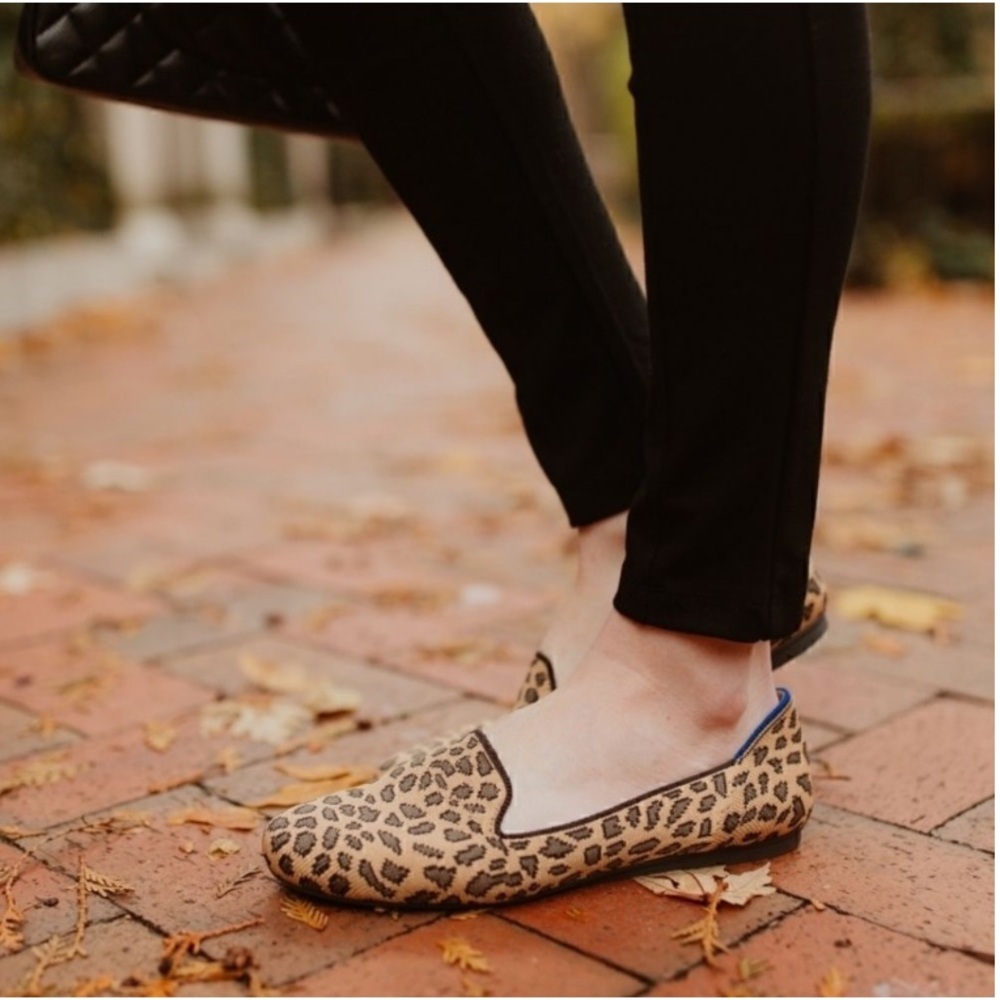 Rothy’s The Lounge Loafer Size 9-Spotted Leopard - Picture 2 of 6